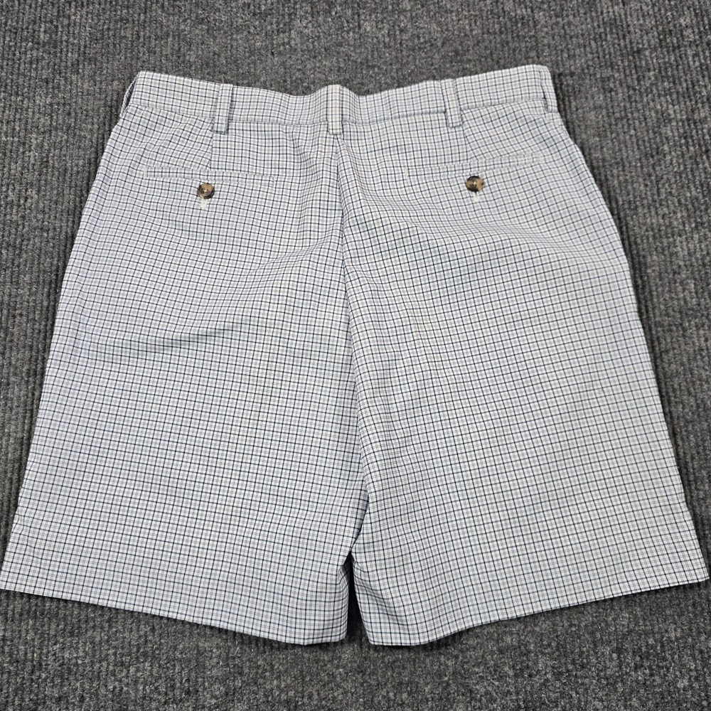 IZOD Golf Shorts Mens 36 White Check Chino Flat Front Casual Golf 10 Inseam - Picture 2 of 12